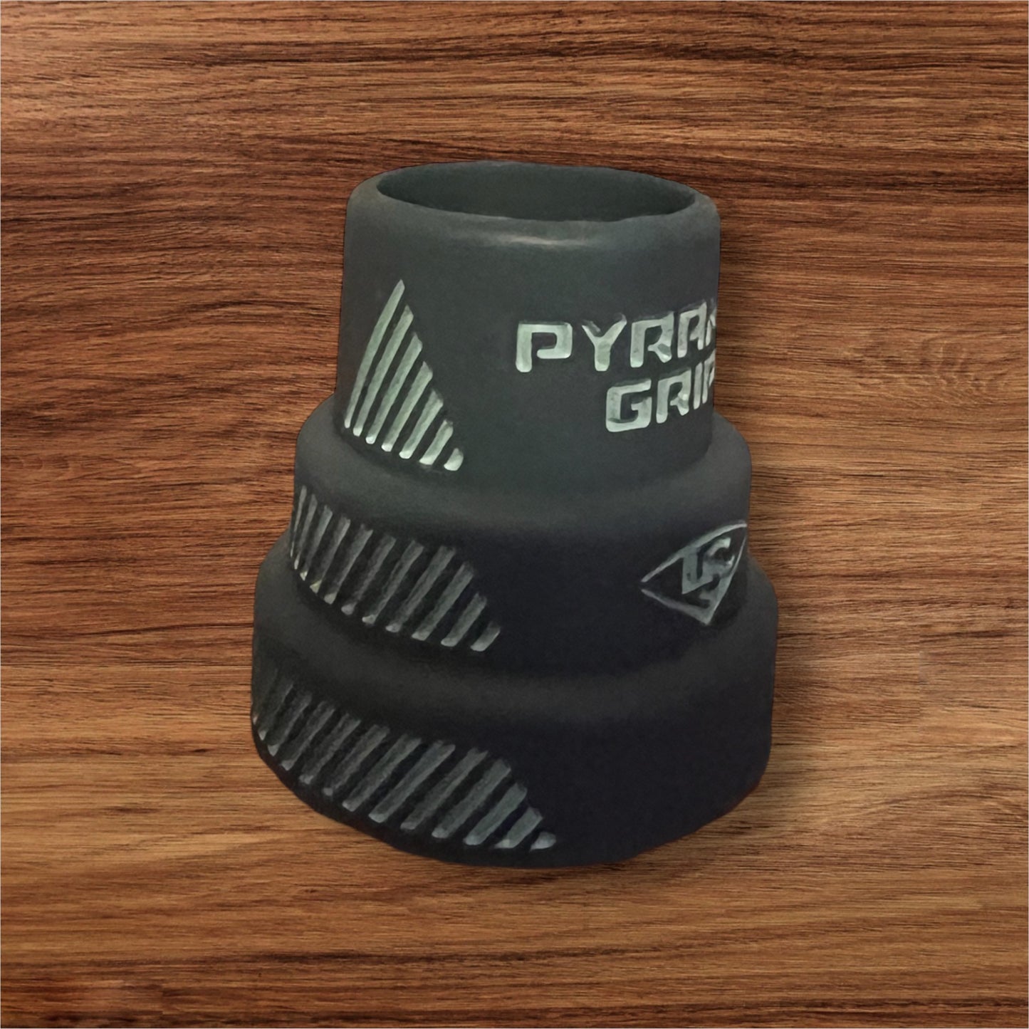 LS Pyramid Grips