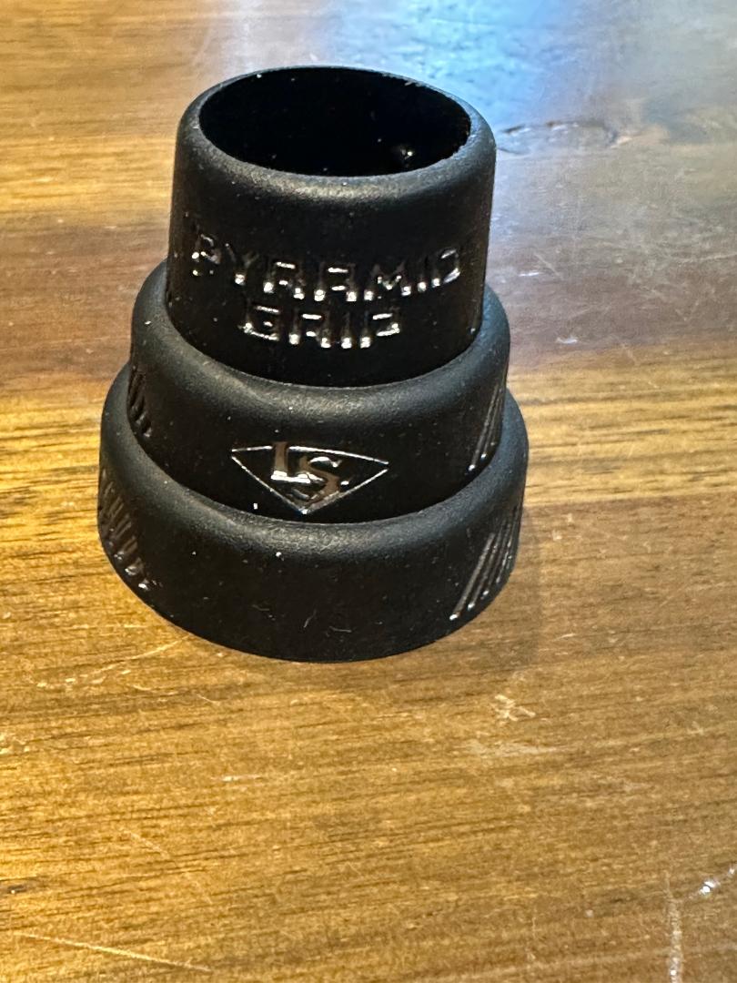 LS Pyramid Grips